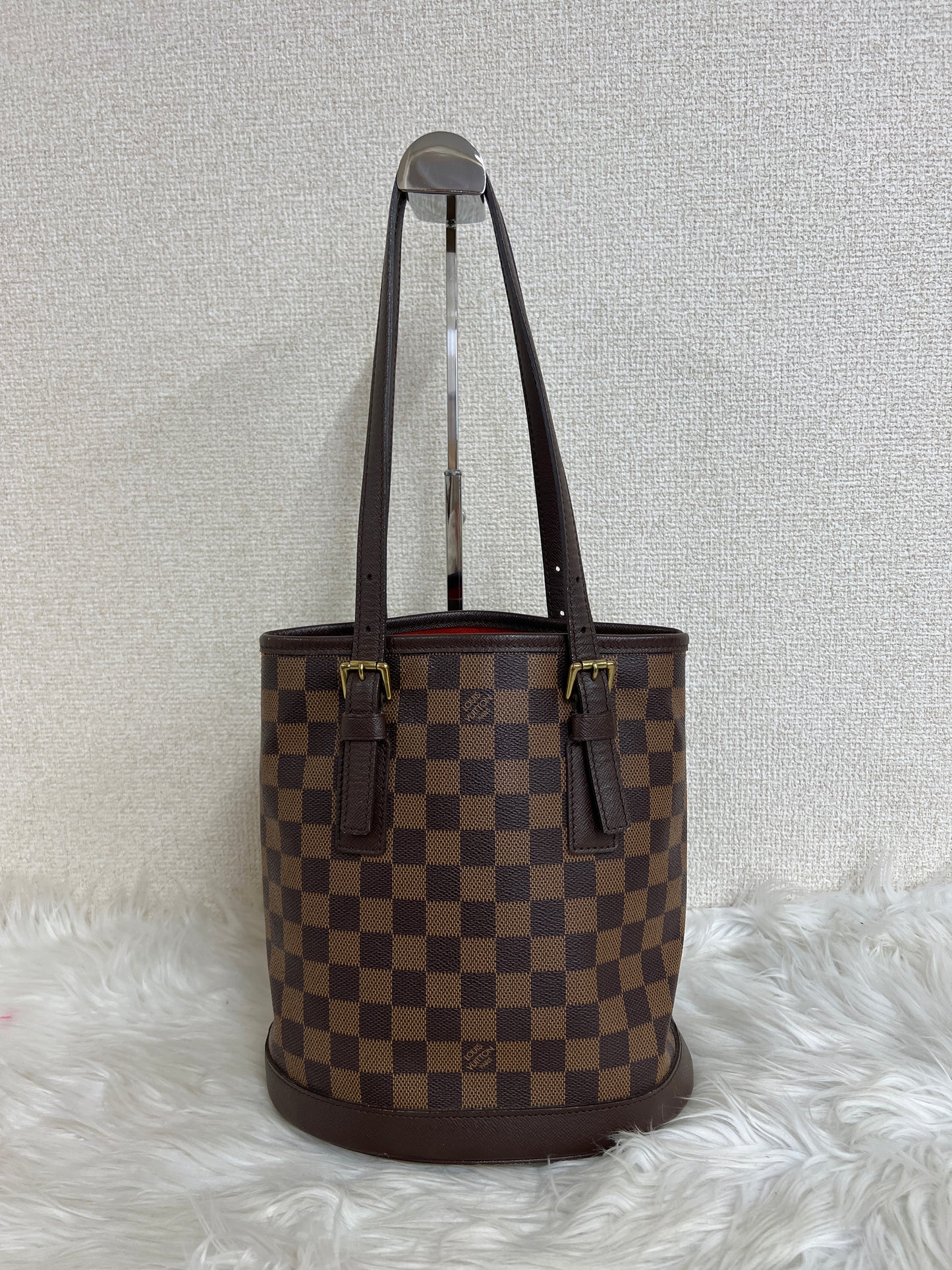 Louis Vuitton Brown Handle Bags A-16450