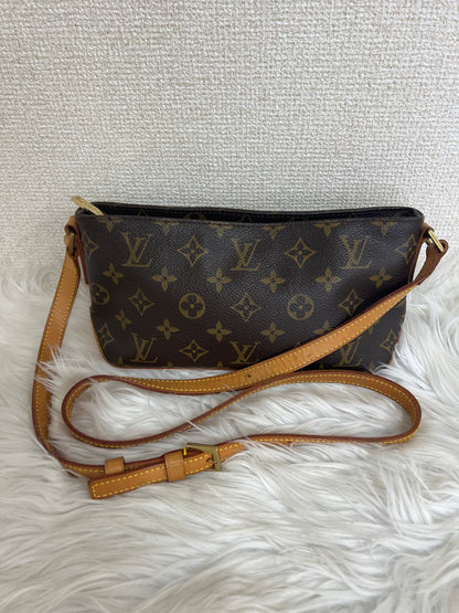 Louis Vuitton Brown Handle Bags A-16451