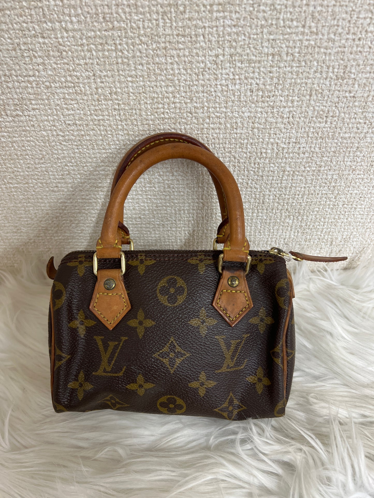 Louis Vuitton Brown Handle Bags A-16452