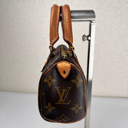 Louis Vuitton Brown Handle Bags A-16452