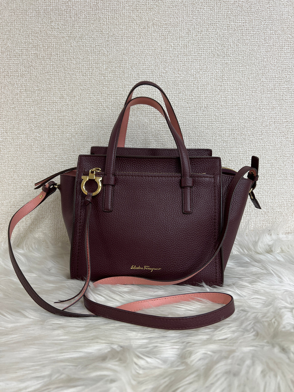 Ferragamo Bordeaux Handle Bags A-16455