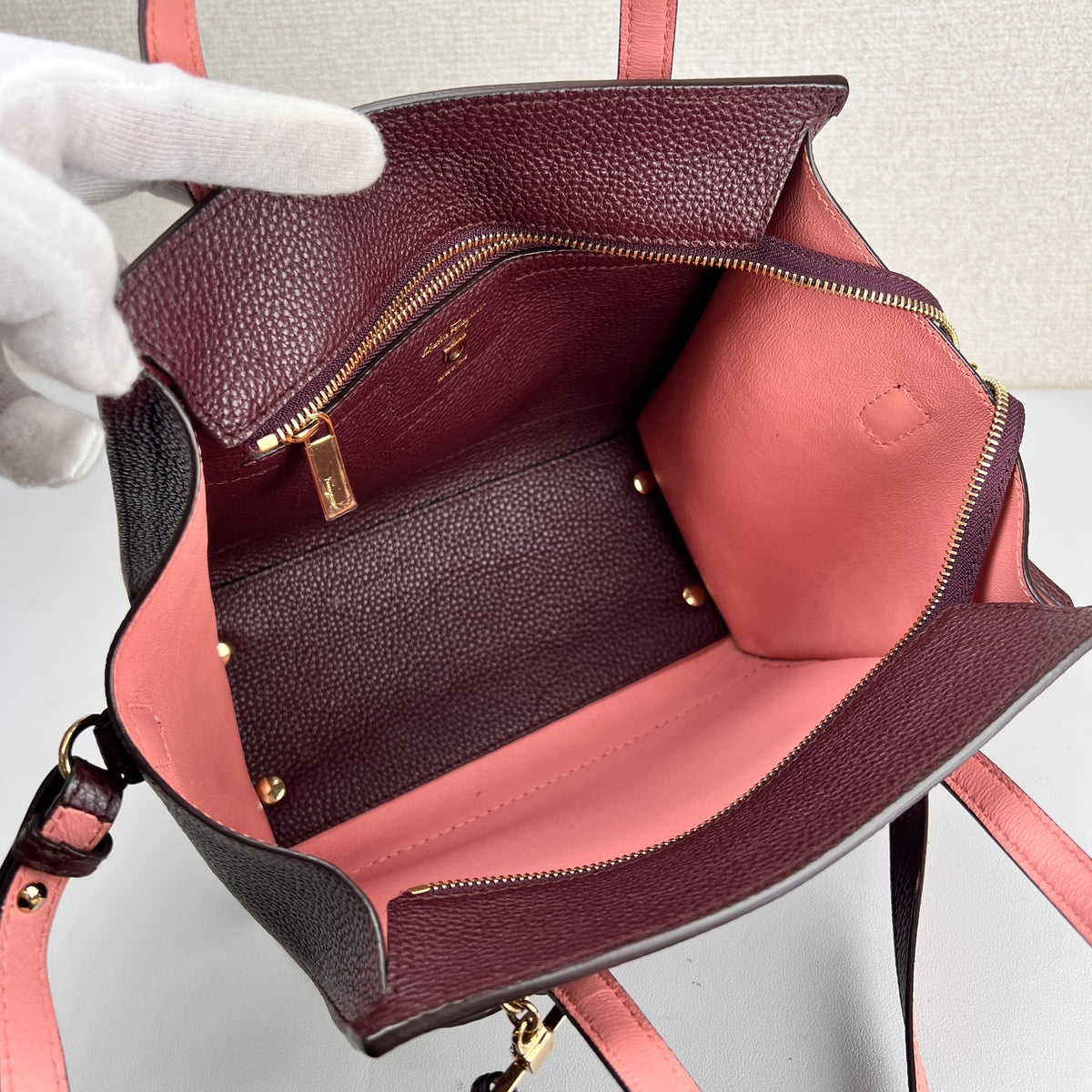 Ferragamo Bordeaux Handle Bags A-16455