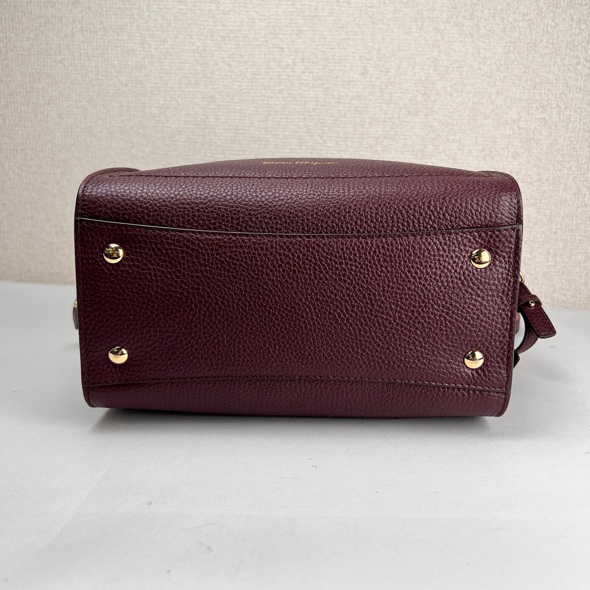 Ferragamo Bordeaux Handle Bags A-16455