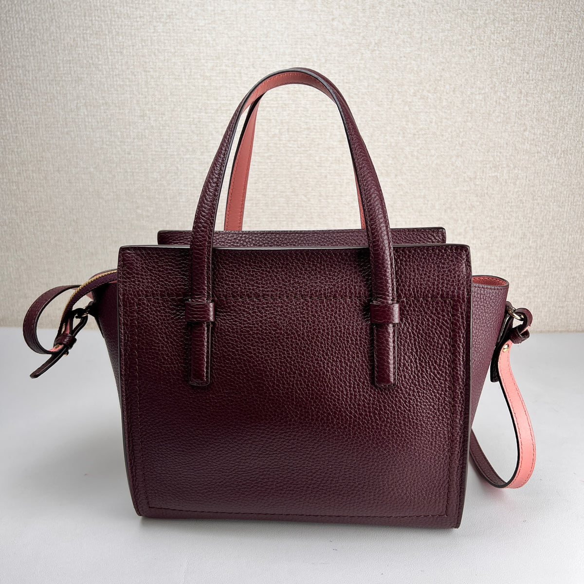 Ferragamo Bordeaux Handle Bags A-16455
