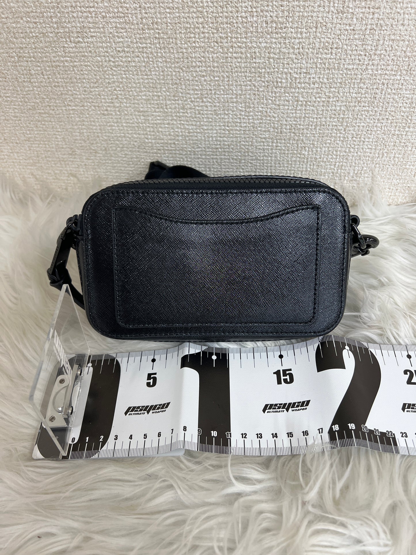 Marc Jacobs Black Shoulder Bags A-16456