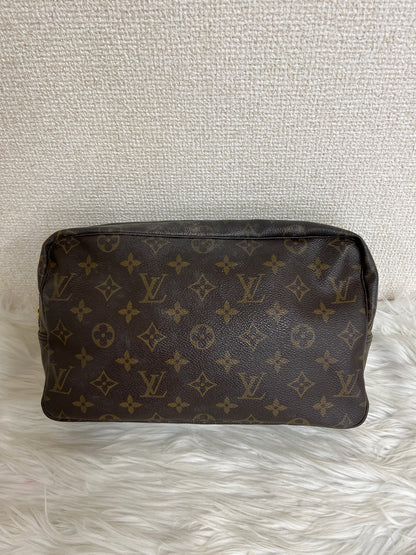 Louis Vuitton Brown Wallets A-16463