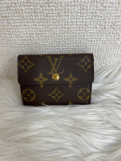 Louis Vuitton Brown Pouches A-16471