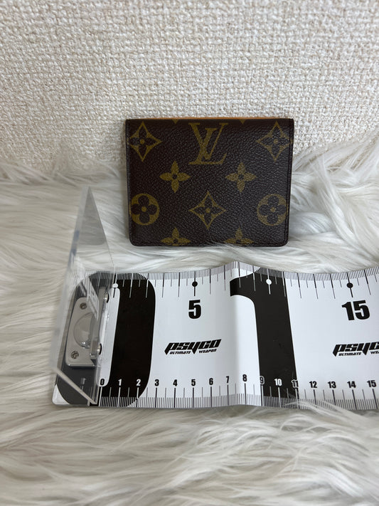 Louis Vuitton Brown Pouches A-16471