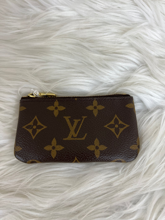 Louis Vuitton Brown Pouches A-16472