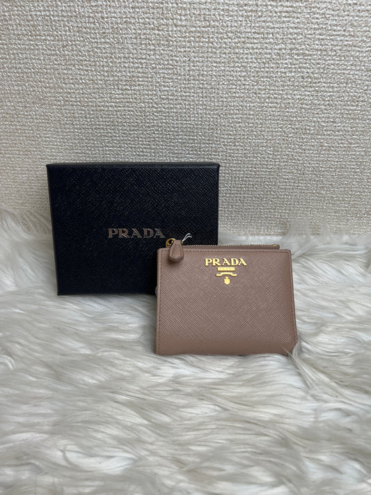 Prada Beige Wallets A-16479