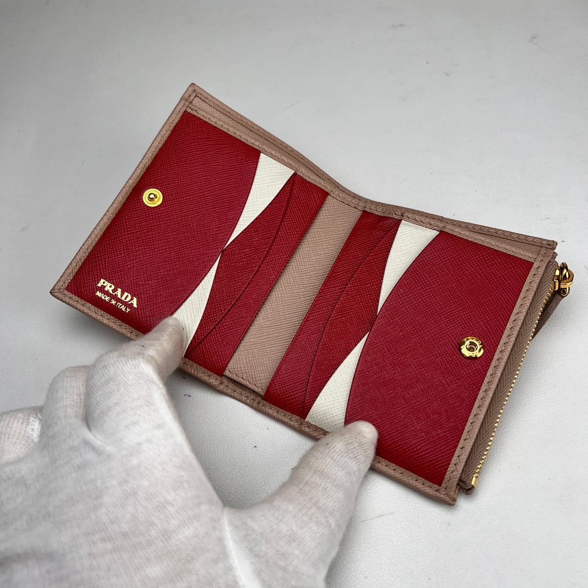 Prada Beige Wallets A-16479