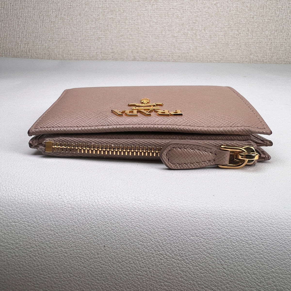 Prada Beige Wallets A-16479