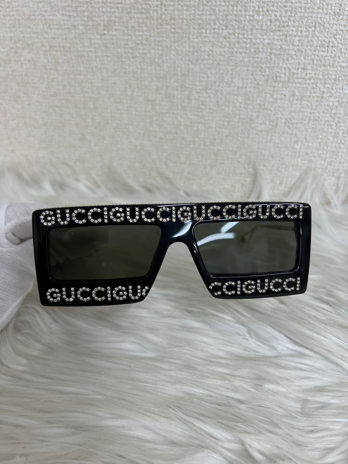 Gucci Black Sunglasses A-16497