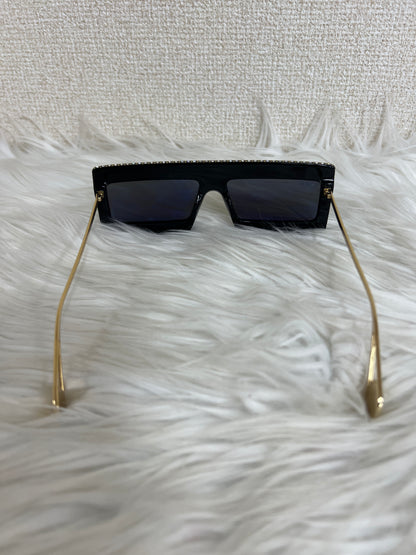 Gucci Black Sunglasses A-16497
