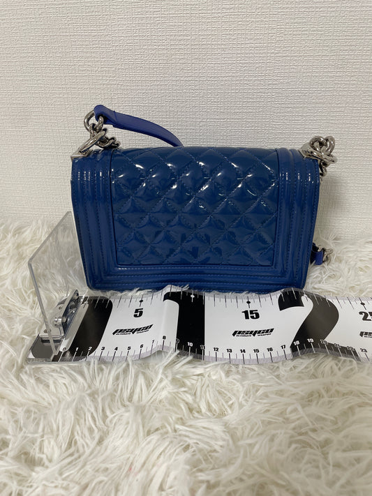 Chanel Blue Shoulder Bags A-16499