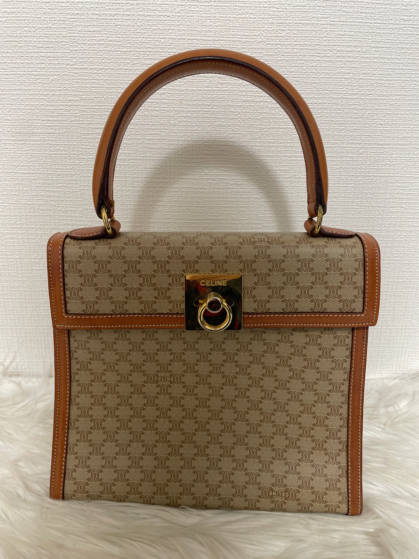 Celine Beige Handle Bags A-16502