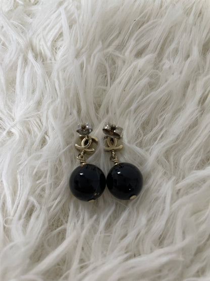 Chanel Black Earrings A-16503
