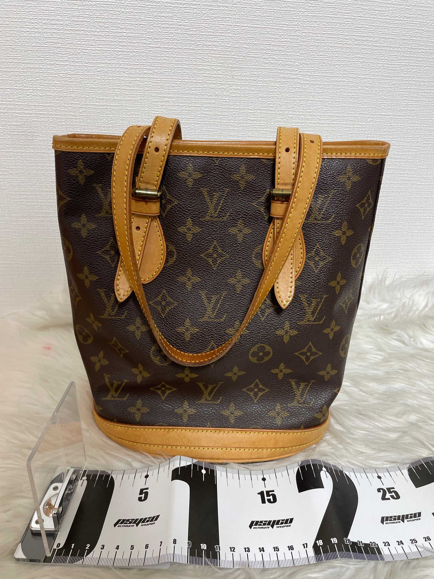 Fendi Brown Handle Bags A-16508