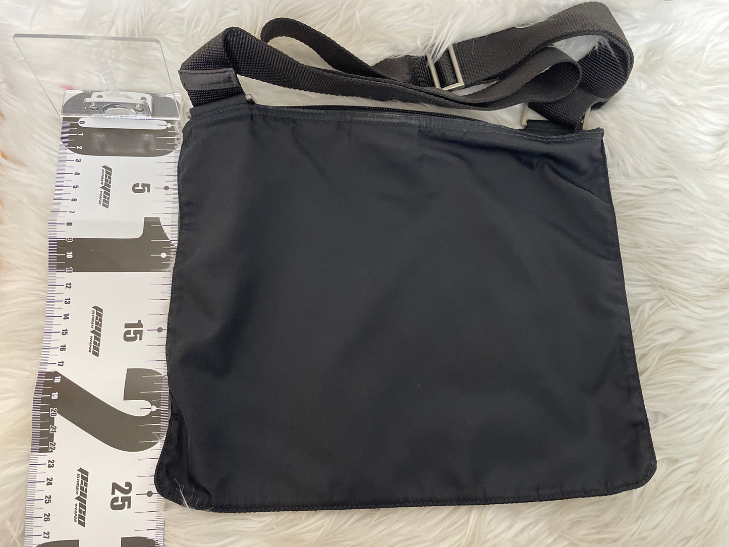 Prada Black Shoulder Bags A-16514