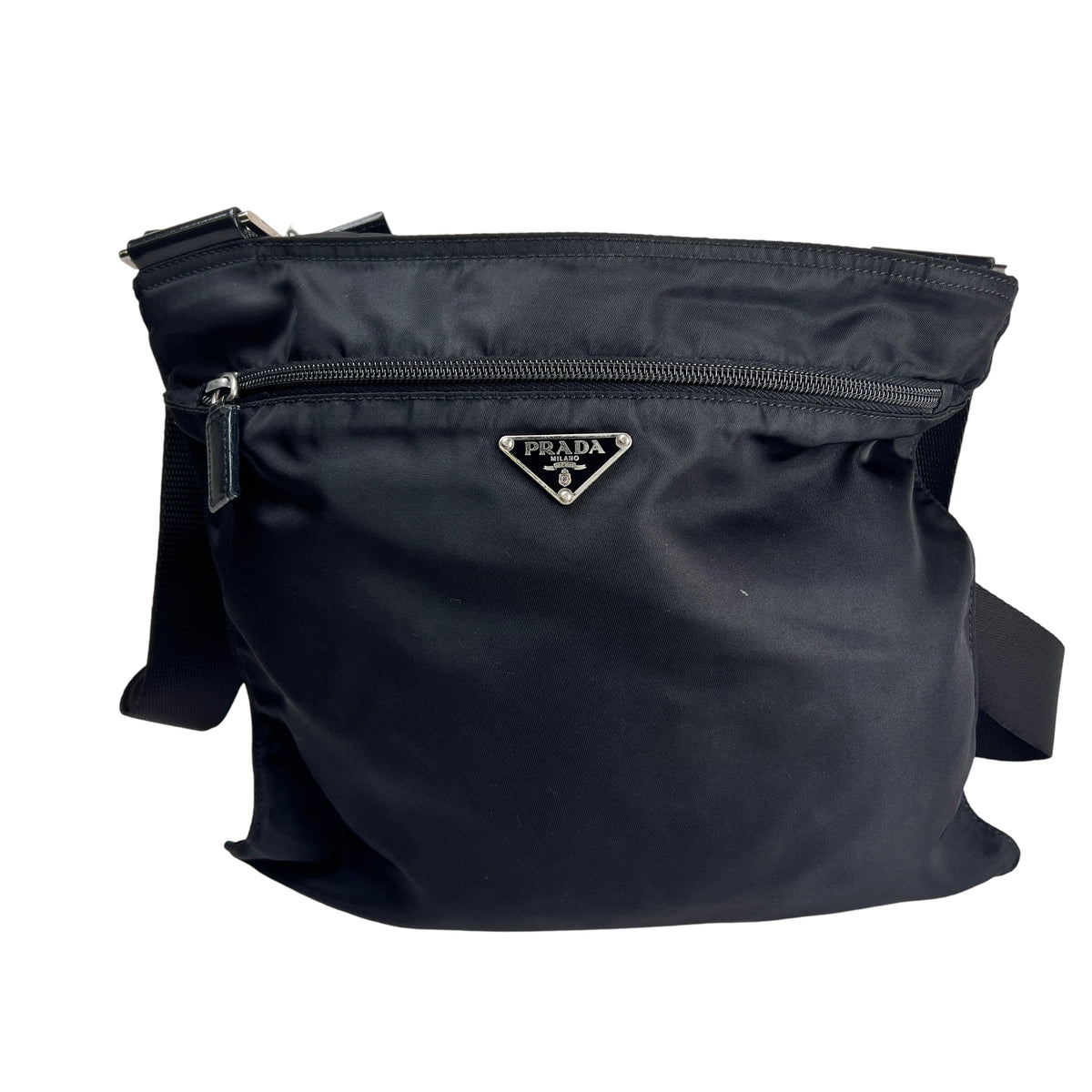 Prada Black Shoulder Bags A-16515