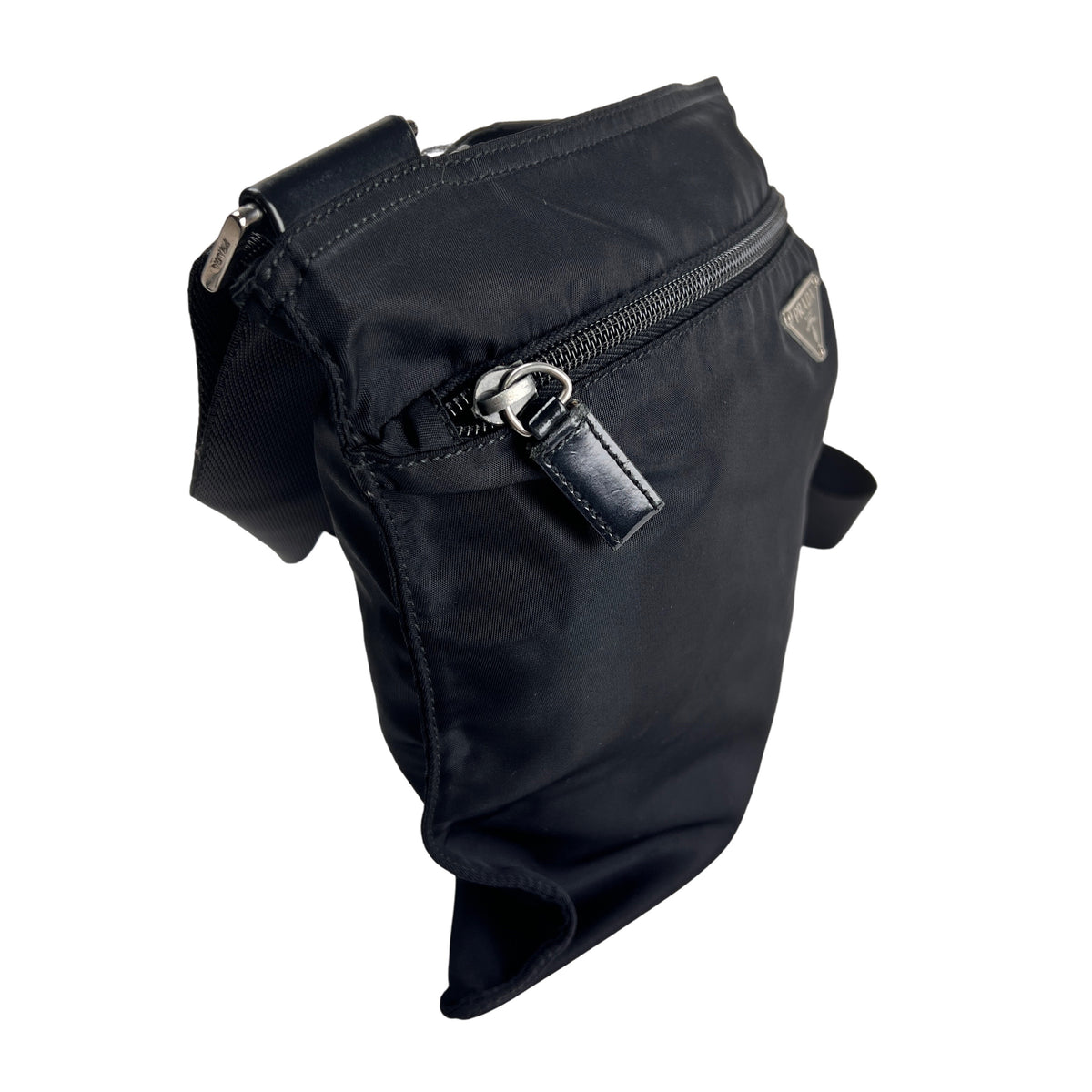 Prada Black Shoulder Bags A-16515