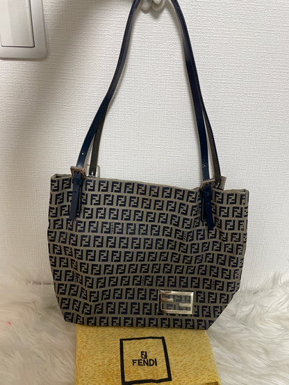 Fendi Navy Tote Bags A-16520