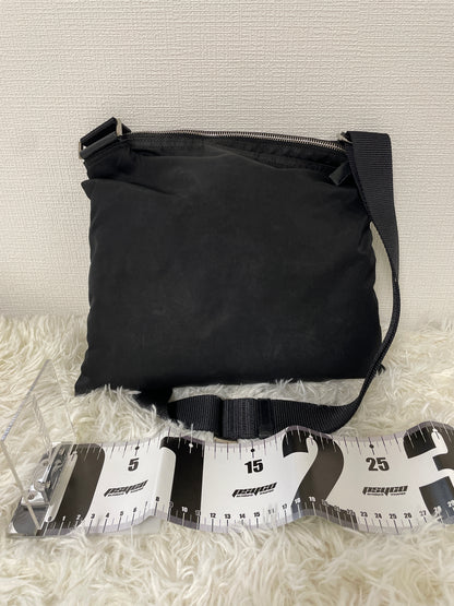Prada Black Shoulder Bags A-16522