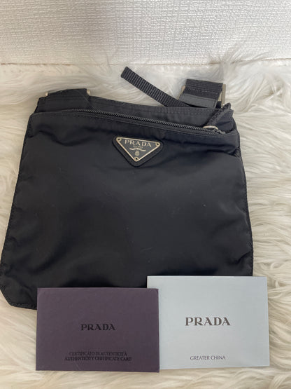 Prada Black Shoulder Bags A-16530