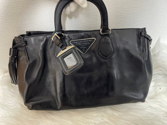 Prada Black Handle Bags A-16543