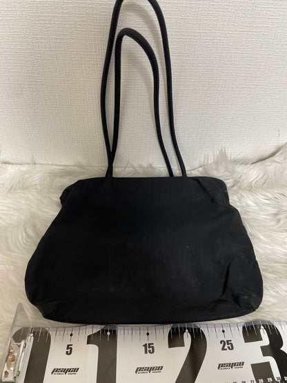 Prada Black Tote Bags A-16546