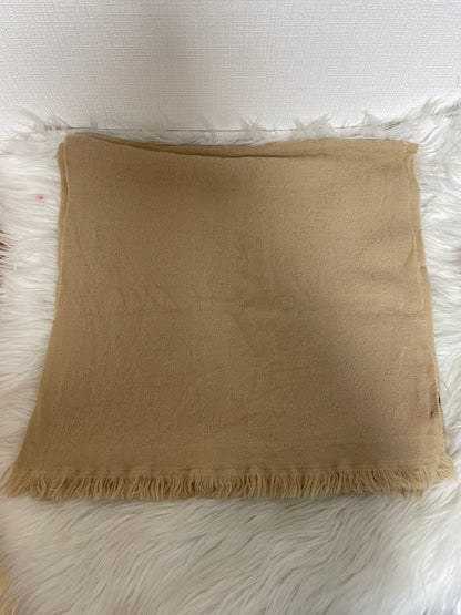 Gucci Beige Scarves A-16563