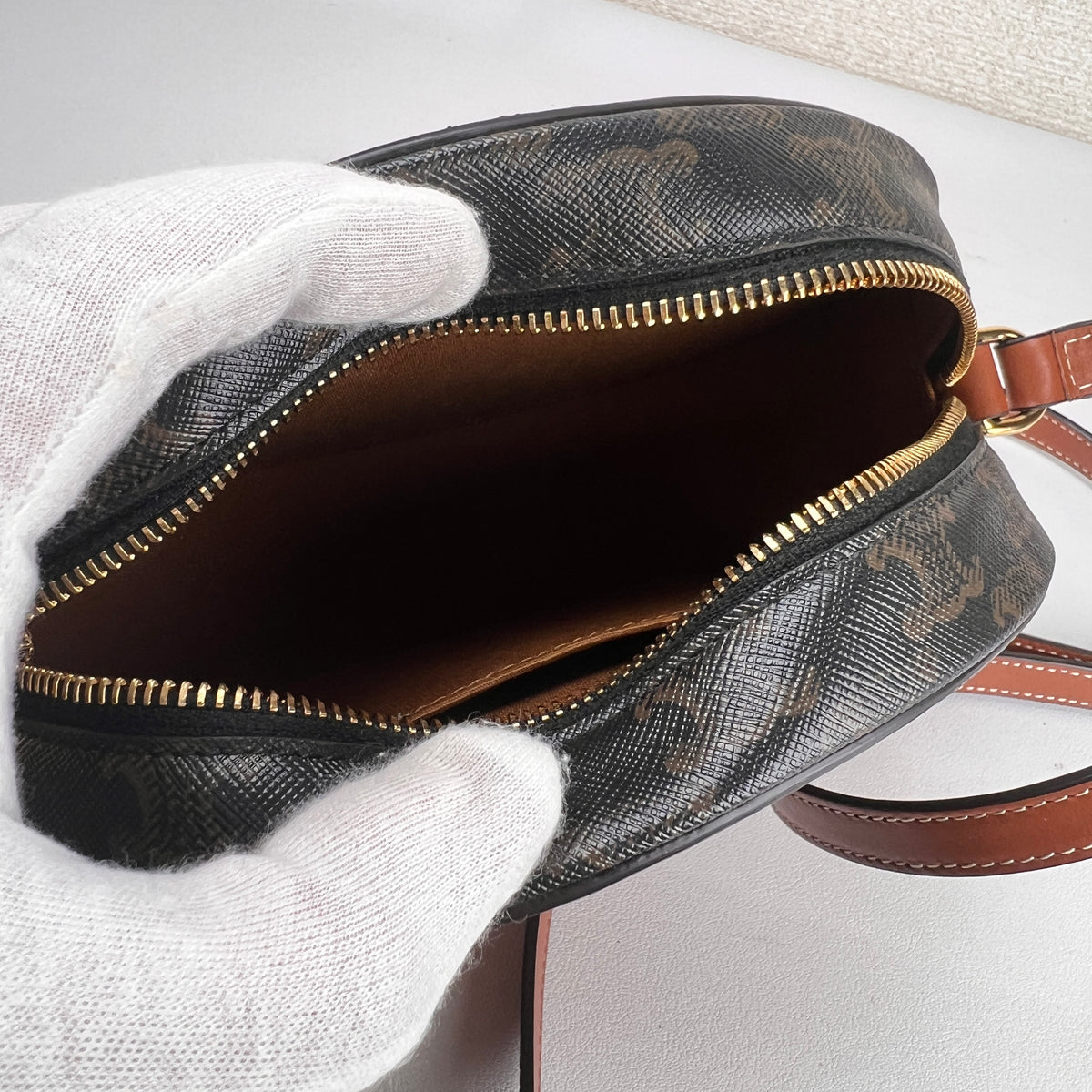 Celine Brown Small goods A-16576