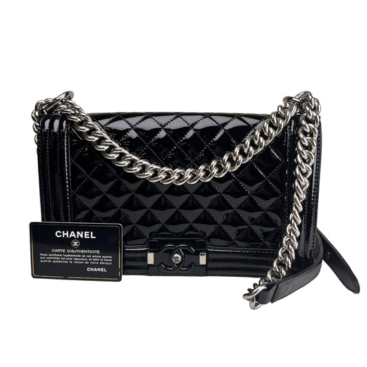 Chanel Black Shoulder Bags A-16580