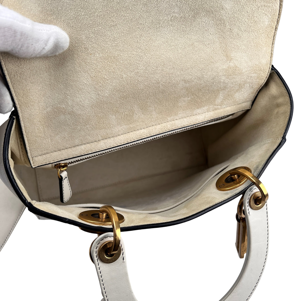 Dior White Shoulder Bags A-16591