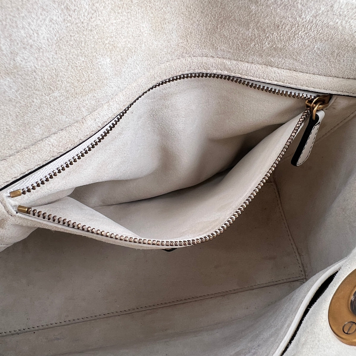 Dior White Shoulder Bags A-16591