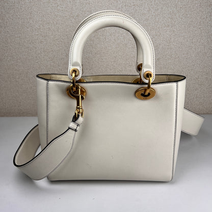 Dior White Shoulder Bags A-16591