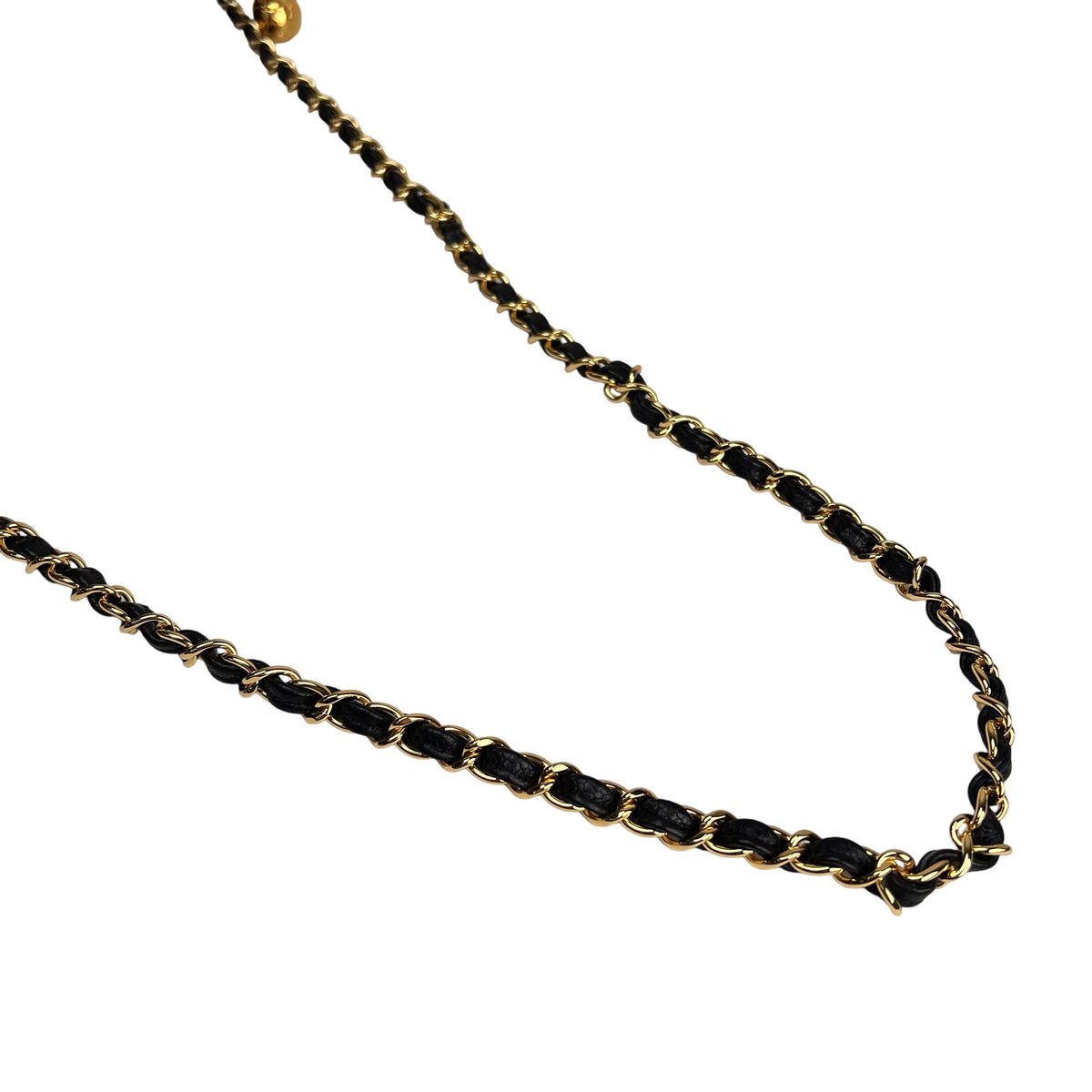 Chanel Black Shoulder Bags A-16603