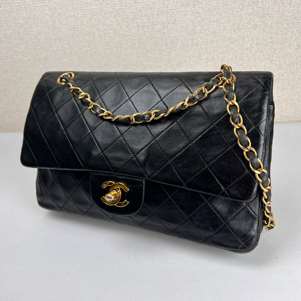 Chanel Black Shoulder Bag A-16608