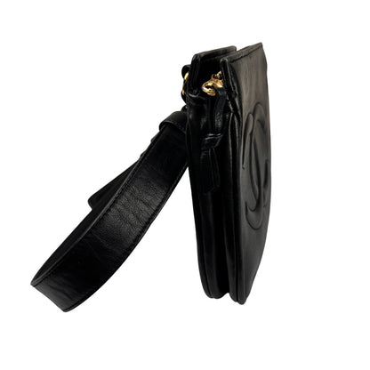 Chanel Black Shoulder Bags A-16609