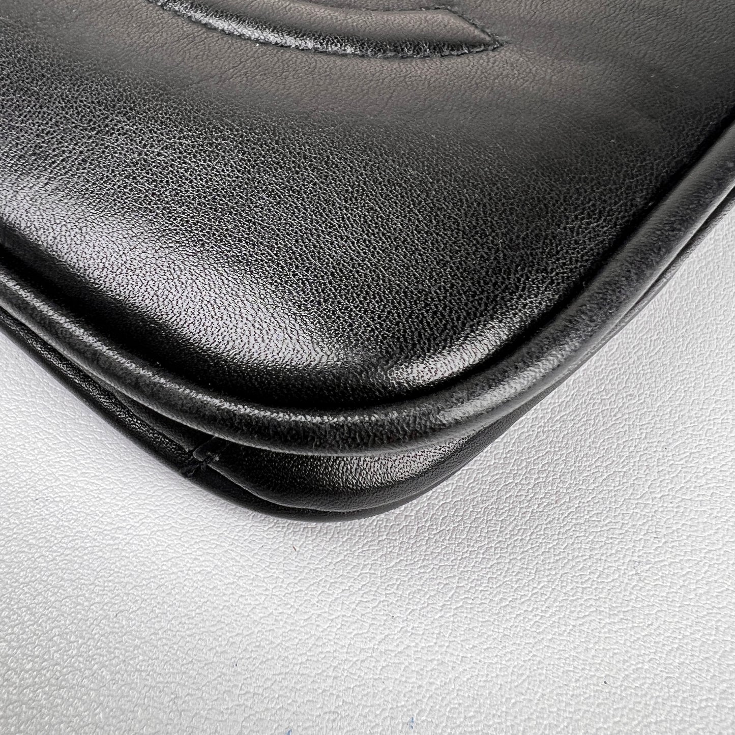 Chanel Black Shoulder Bags A-16609