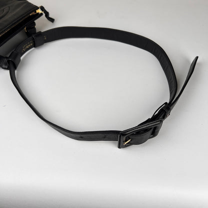 Chanel Black Shoulder Bags A-16609