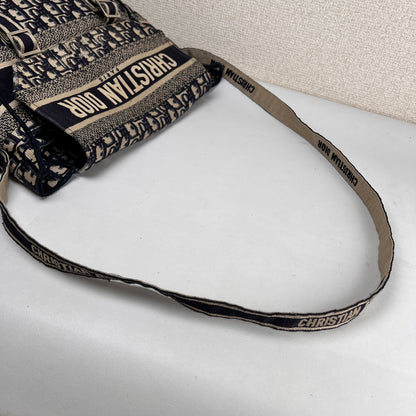Dior Navy Shoulder Bags A-16610