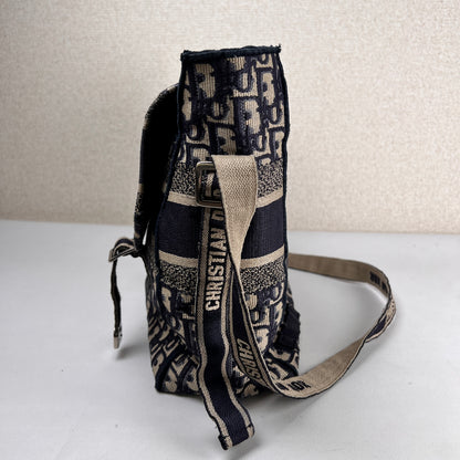 Dior Navy Shoulder Bags A-16610