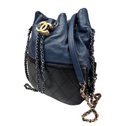 Chanel Navy Shoulder Bags A-16615