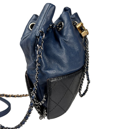 Chanel Navy Shoulder Bags A-16615