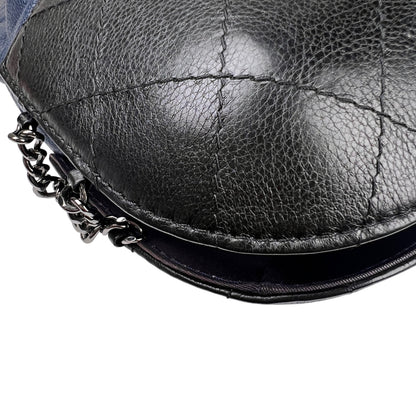 Chanel Navy Shoulder Bags A-16615