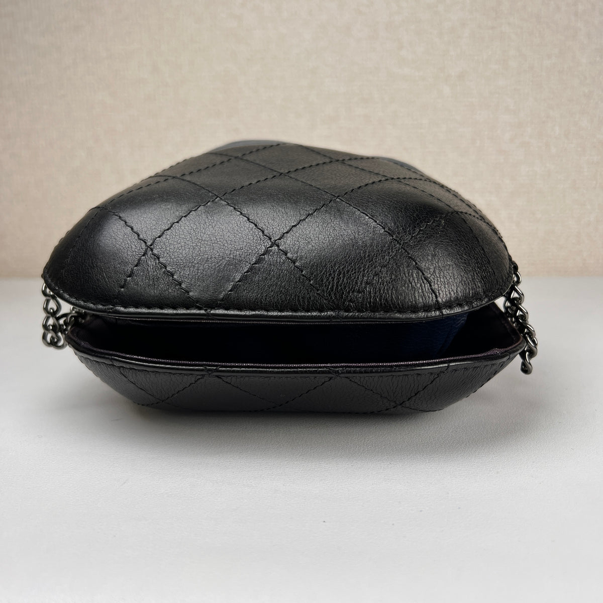 Chanel Navy Shoulder Bags A-16615