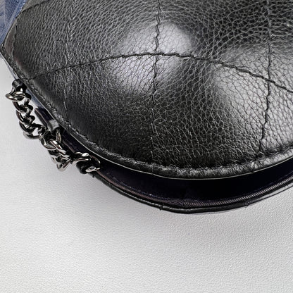 Chanel Navy Shoulder Bags A-16615