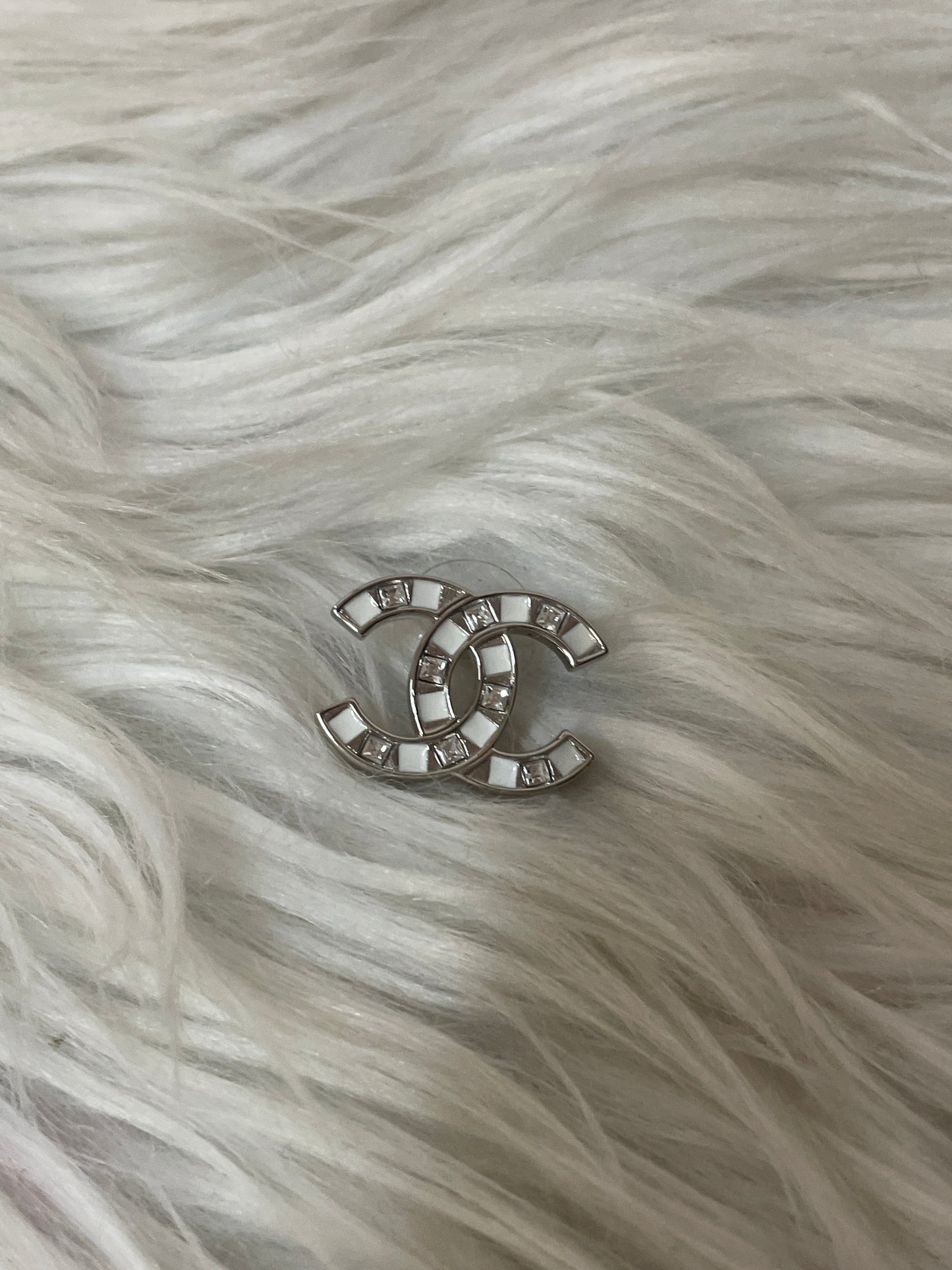 Chanel Silver Earrings A-16622