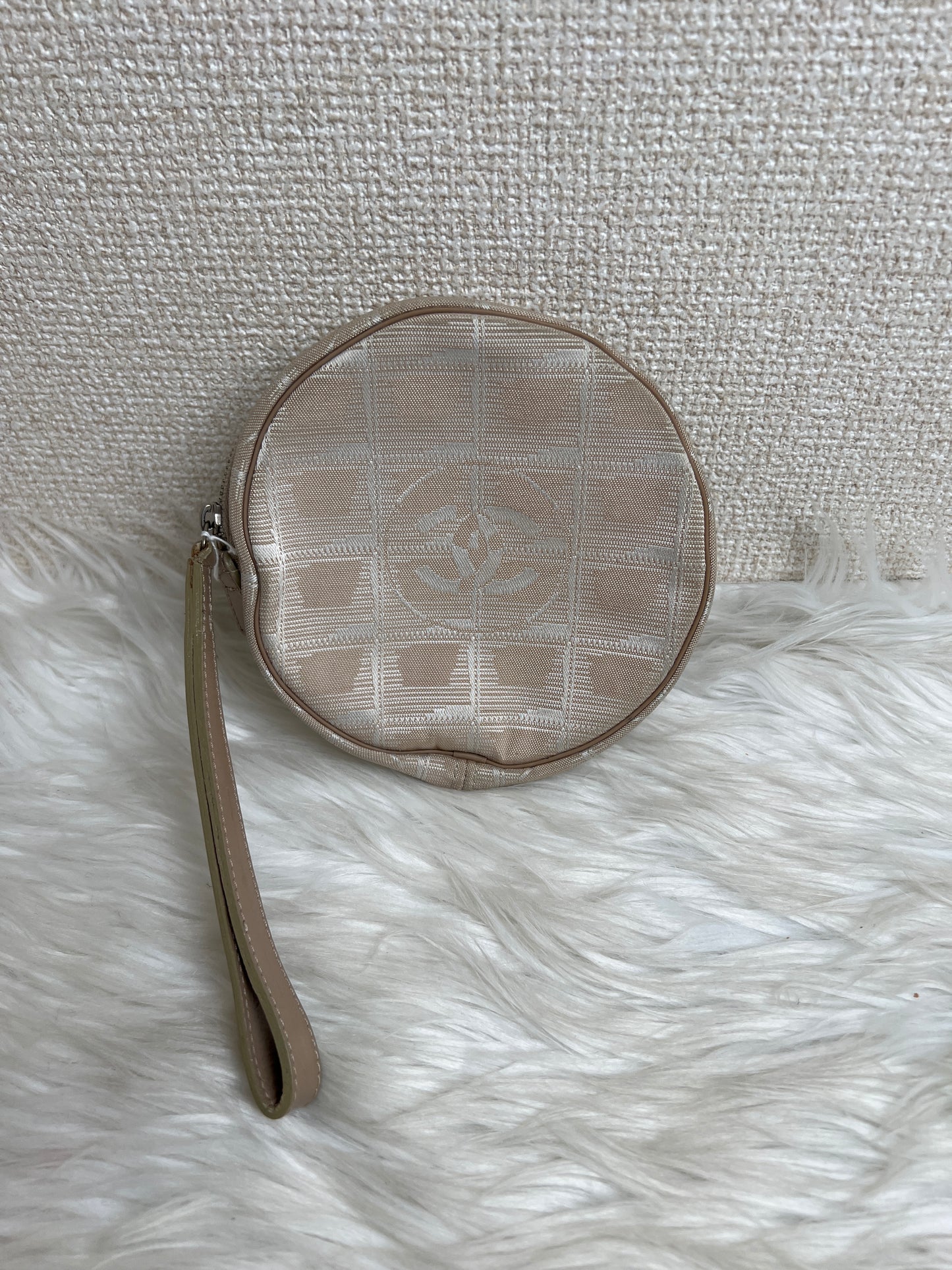 Chanel Beige Pouches A-16642